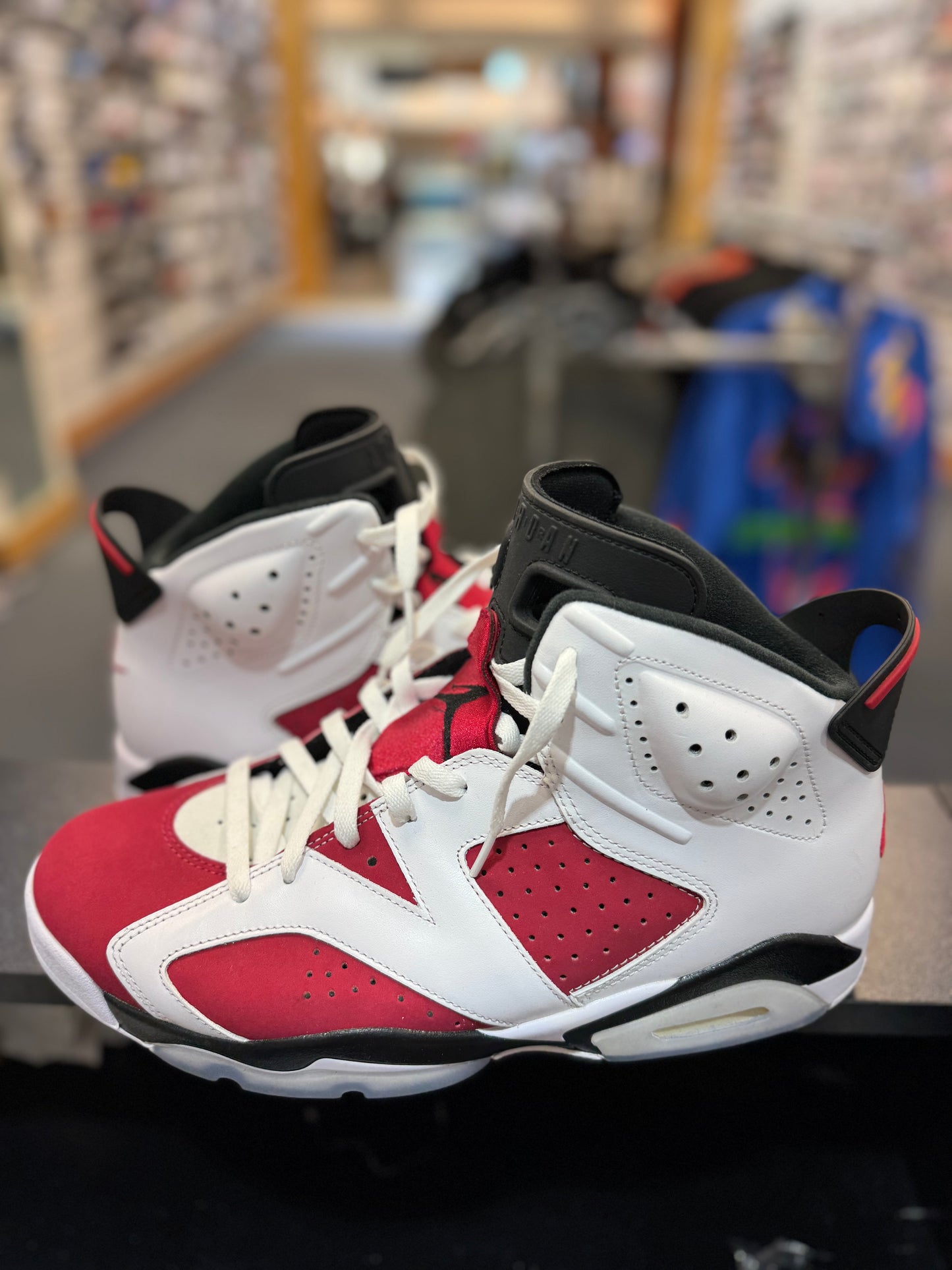 *USED* Jordan 6 Retro Carmine (2021)