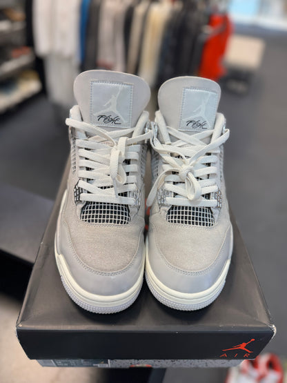 *USED* Jordan 4 Retro Frozen Moments