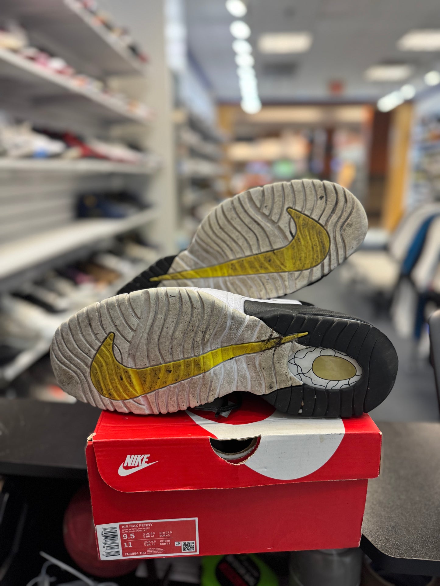 *USED* Nike Air Max Penny 1 Lester Middle School