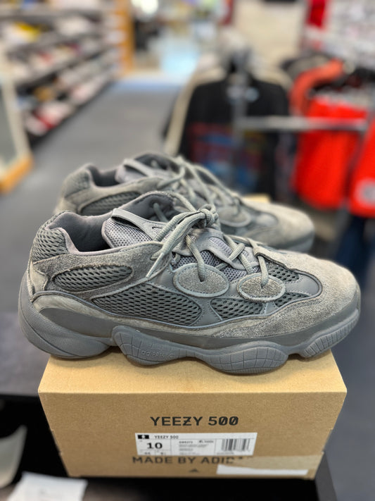 *USED* adidas Yeezy 500 Granite