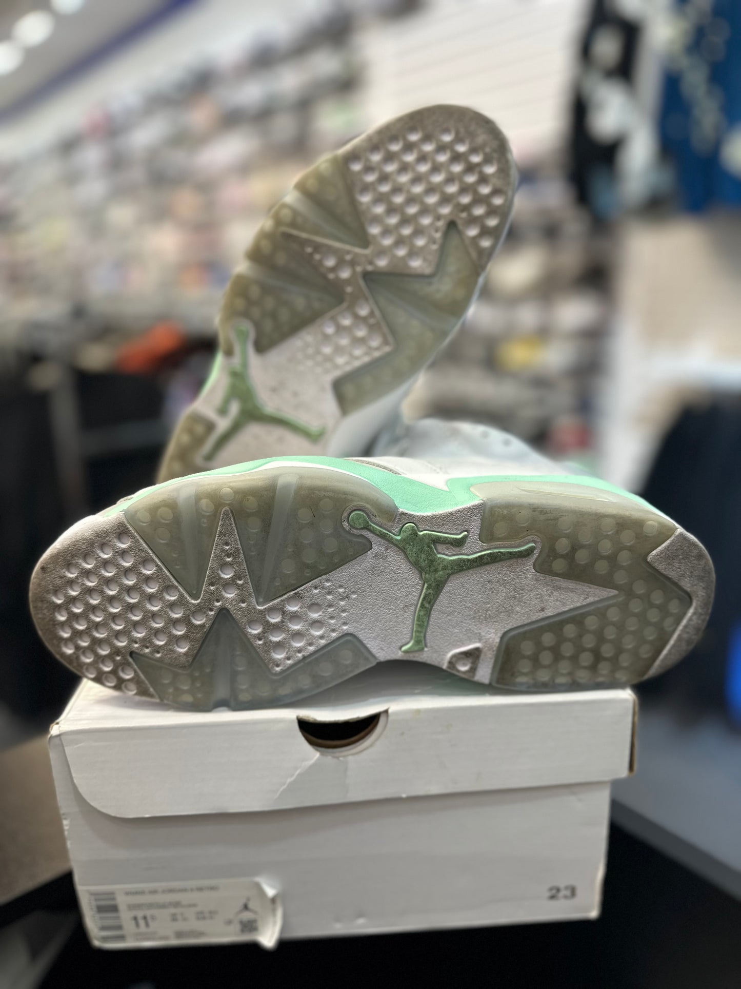 *USED* Jordan 6 Retro Mint Foam (Women's)