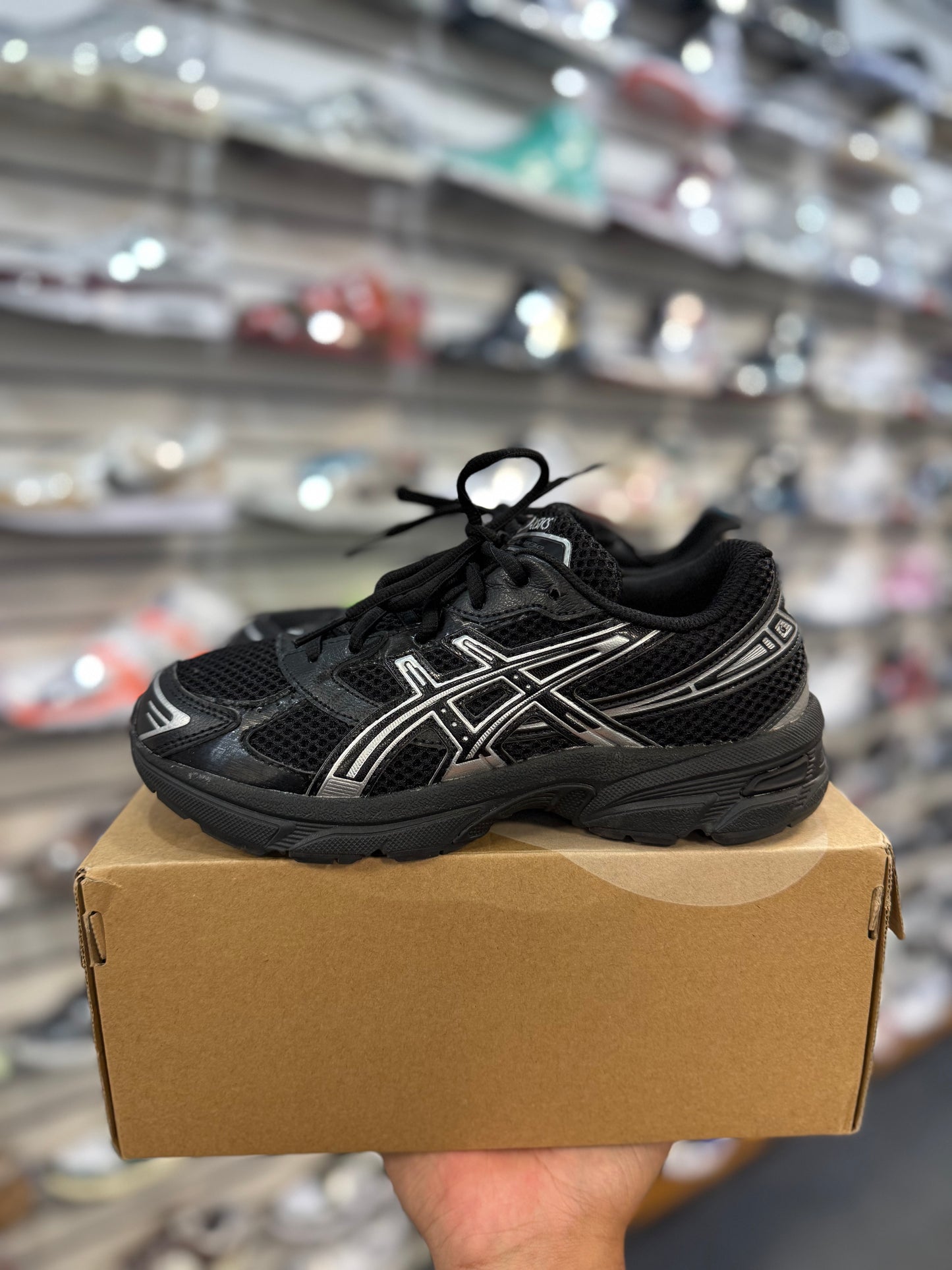*USED* ASICS Gel-1130 Black Pure Silver (GS)