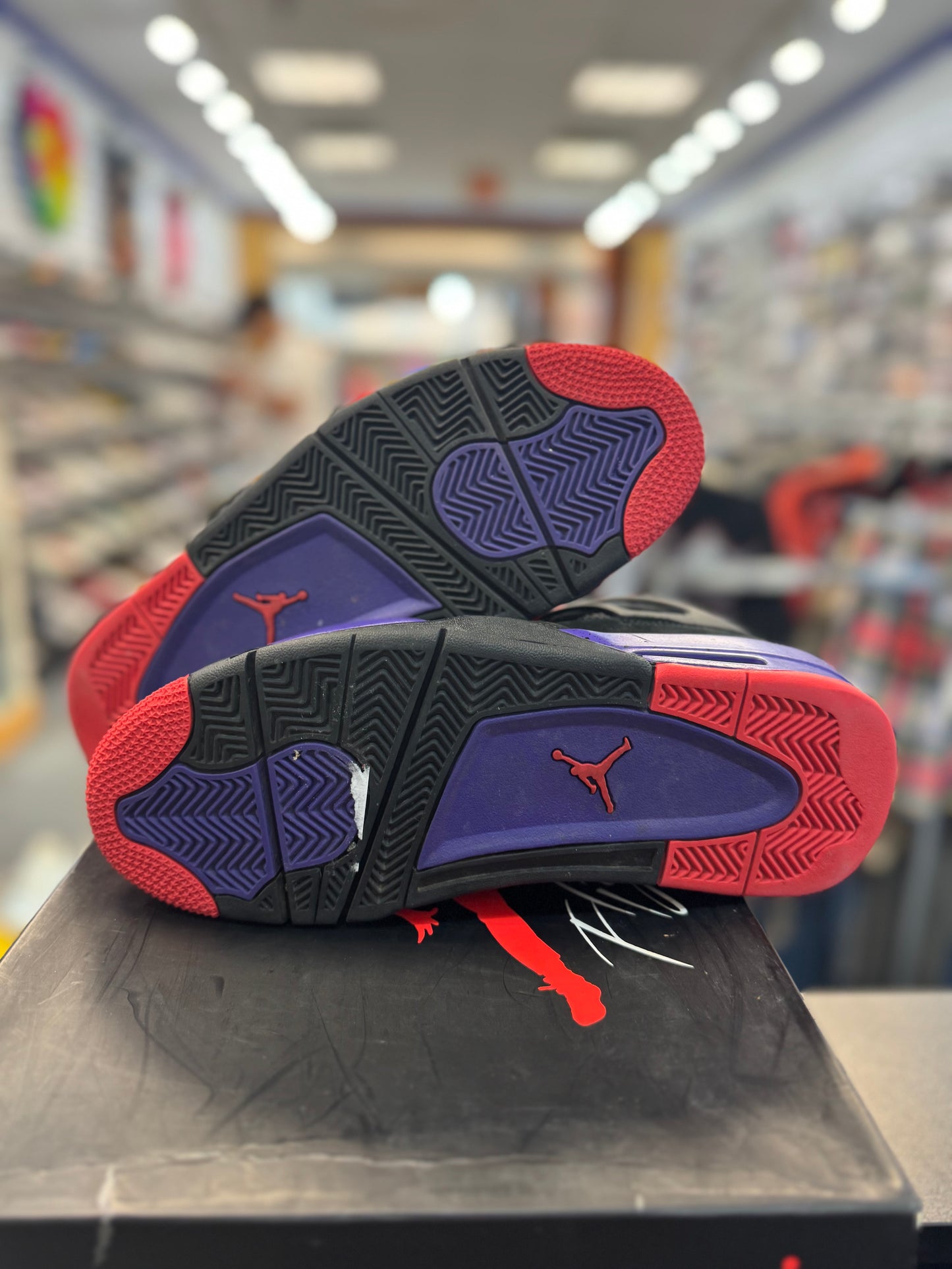 *USED* Jordan 4 Retro Raptors (2018)