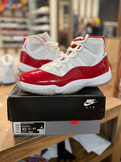 *USED* Jordan 11 Retro Cherry
