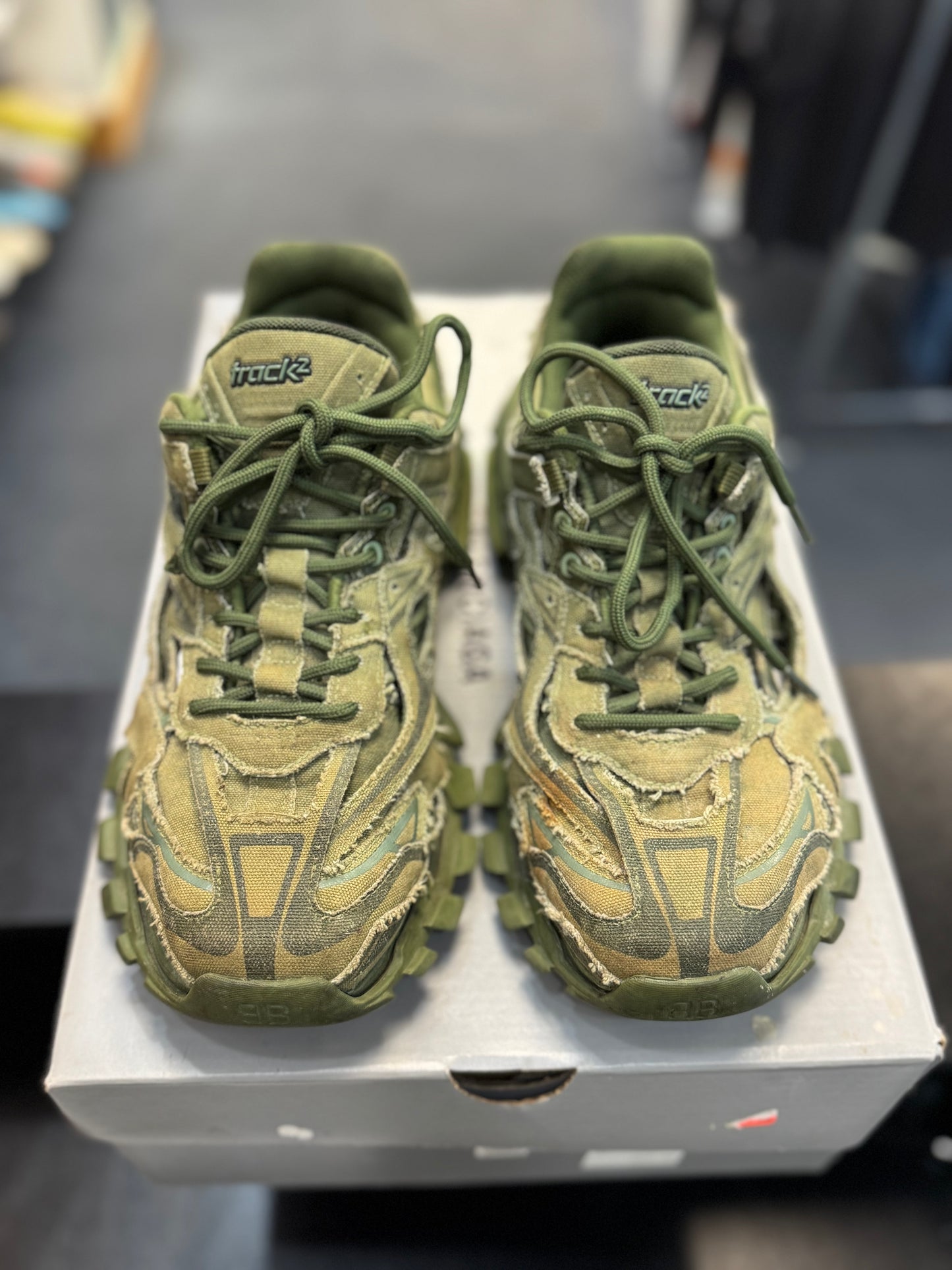 *USED* Balenciaga Track.2 Kaki Canvas