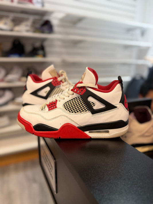 *USED* Jordan 4 Retro Fire Red (2020)