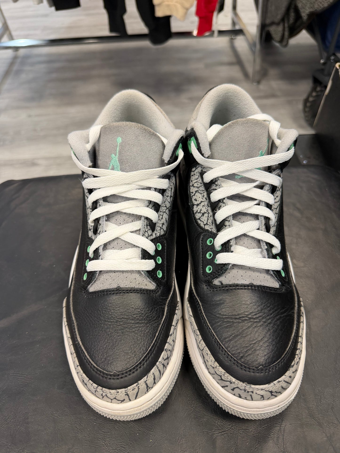 *USED* Jordan 3 Retro Green Glow