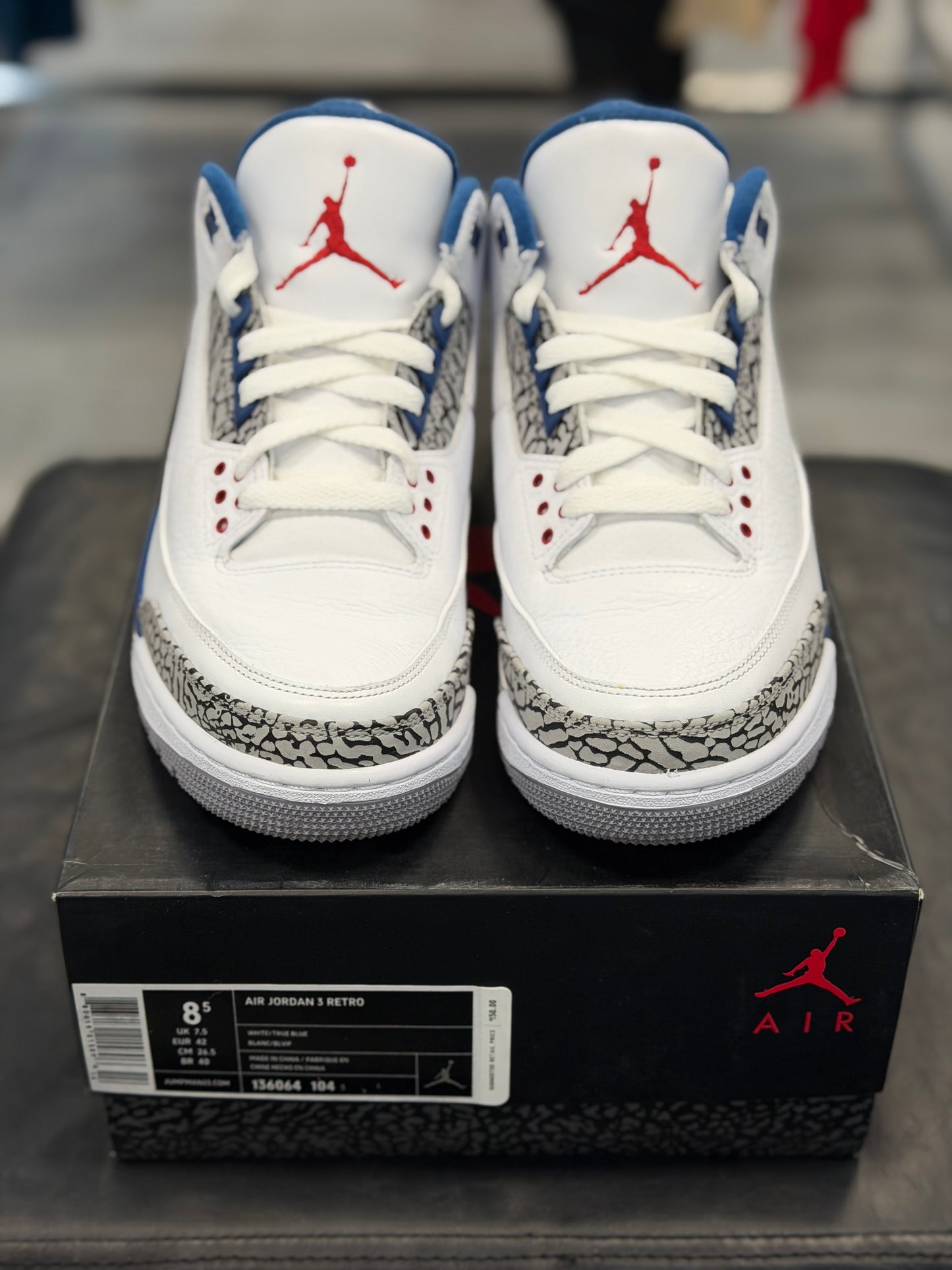 *USED* Jordan 3 Retro True Blue (2011)