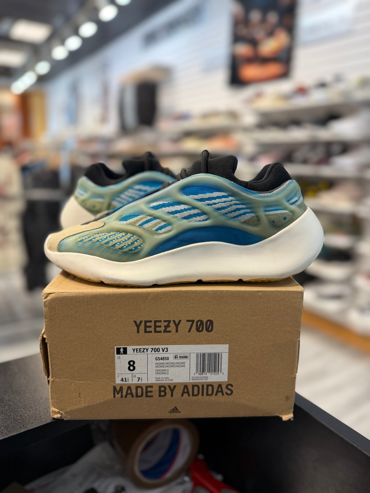 *USED* adidas Yeezy 700 V3 Arzareth