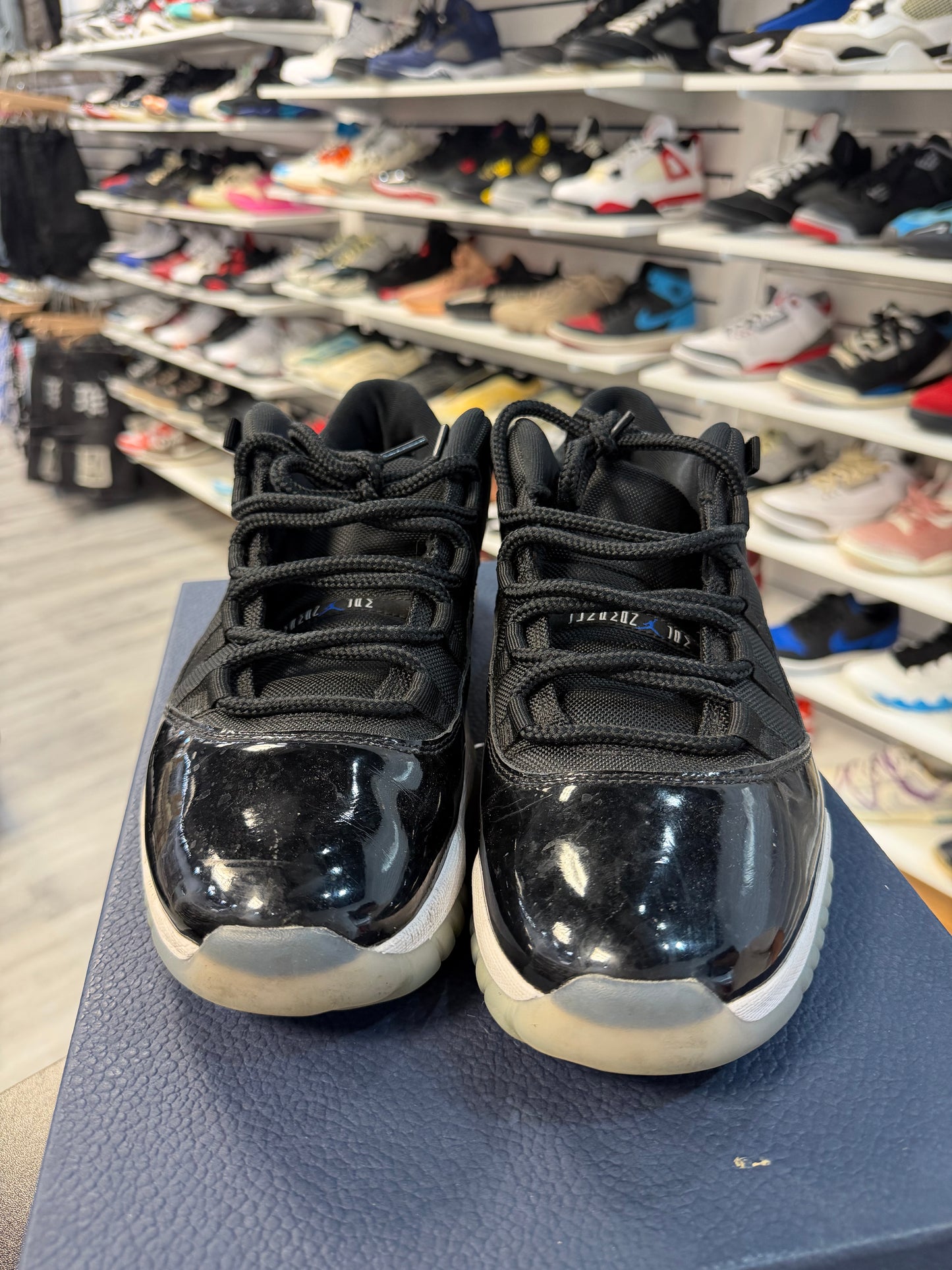 *USED* Jordan 11 Retro Low Space Jam