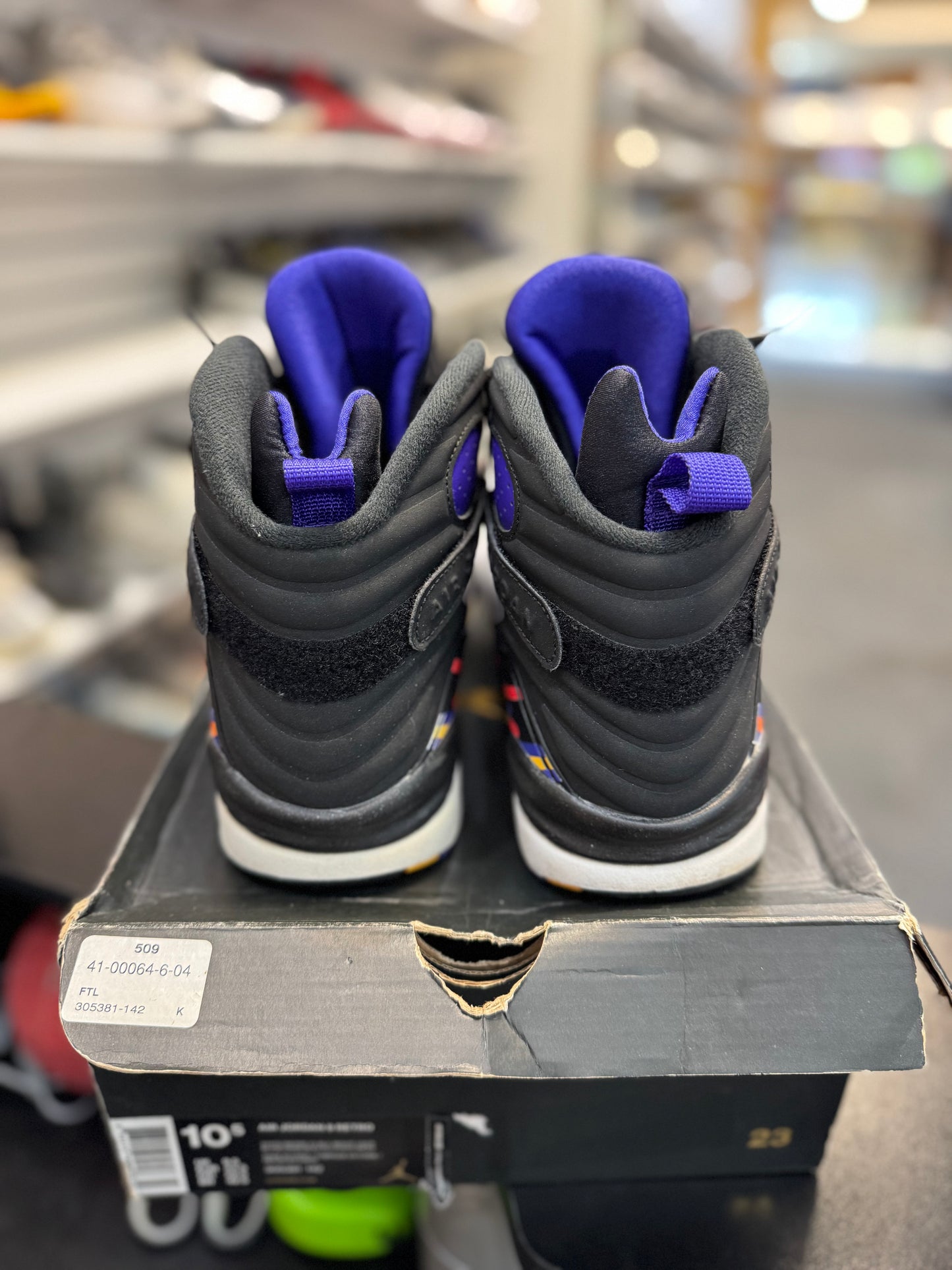 *USED* Jordan 8 Retro Three Peat