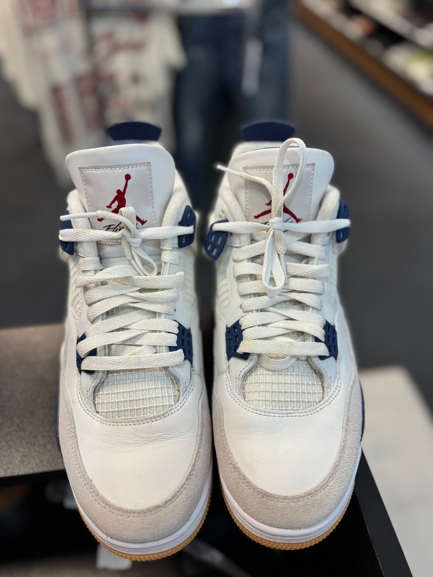 *USED* Jordan 4 Retro SB Navy