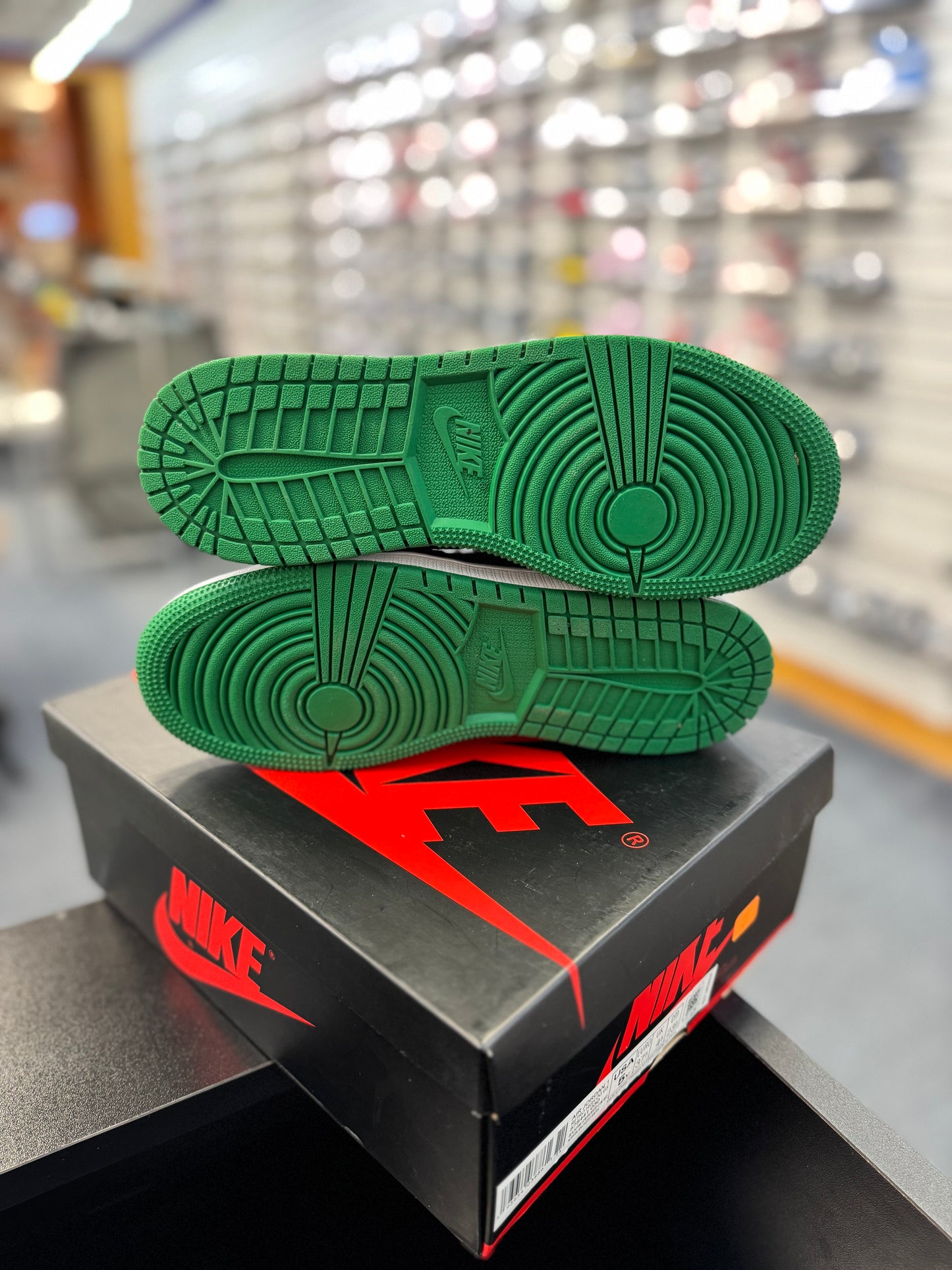 *USED* Jordan 1 Retro High Pine Green Black (GS)