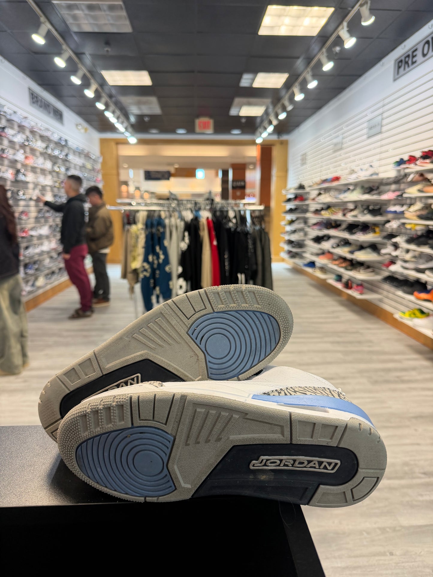 *USED*Jordan 3 Retro UNC (2020)