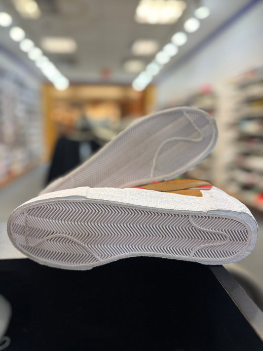 *USED* Nike Blazer Low sacai British Tan