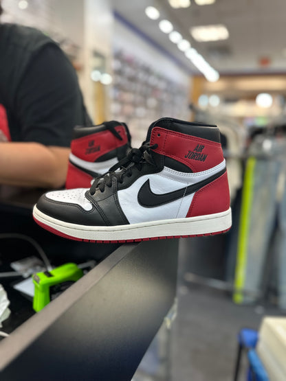*USED* Jordan 1 Retro Black Toe Reimagined