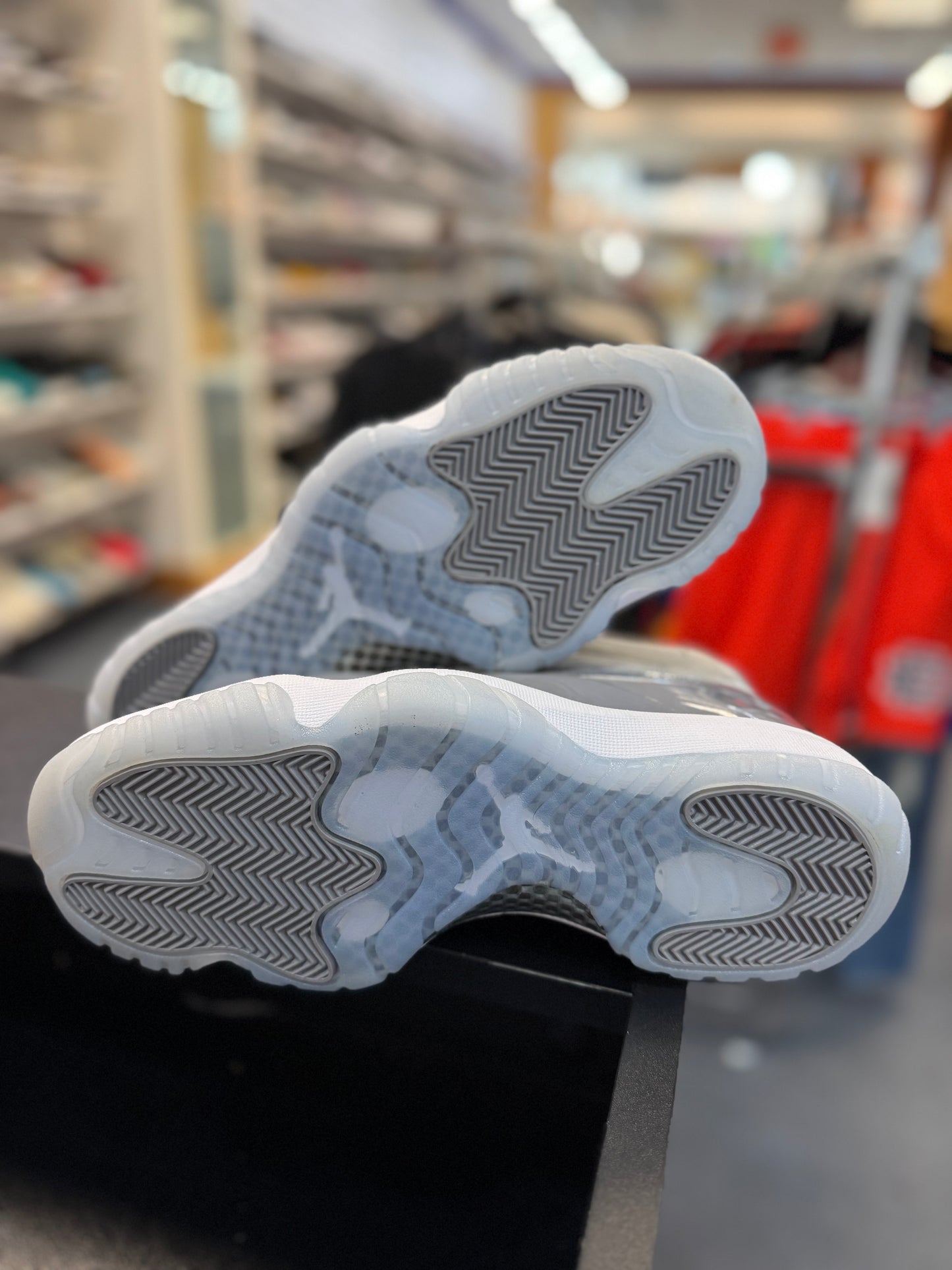 *USED* Jordan 11 Retro Cool Grey (2021)