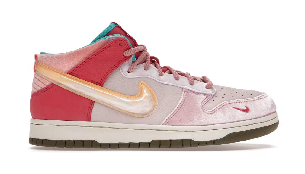 Nike Dunk Mid Social Status Free Lunch Strawberry Milk