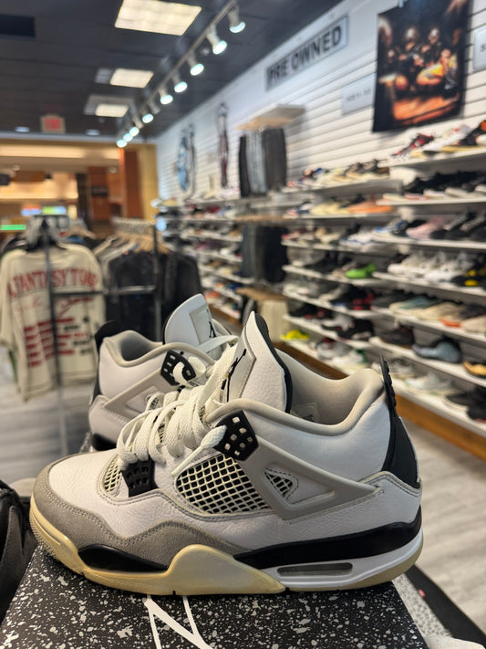 *USED*  Jordan 4 Retro Military Black