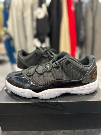 *USED* Jordan 11 Retro Low Space Jam