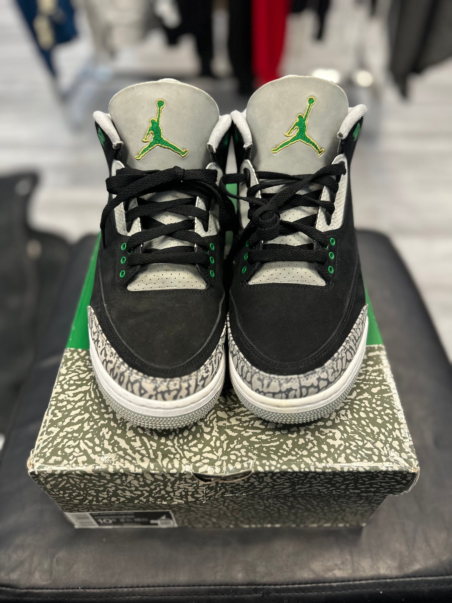 *USED* Jordan 3 Retro Pine Green