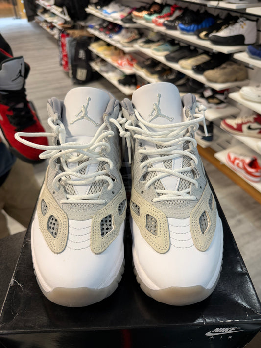 *USED* Jordan 11 Retro Low IE Light Orewood Brown