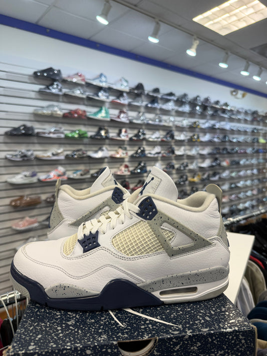 *USED* Jordan 4 Retro Midnight Navy