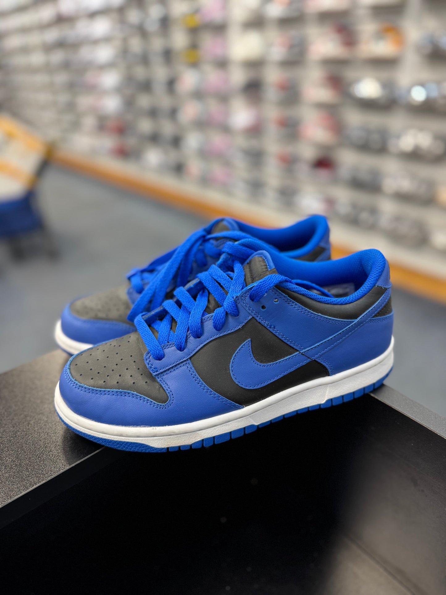 *USED* Nike Dunk Low Hyper Cobalt