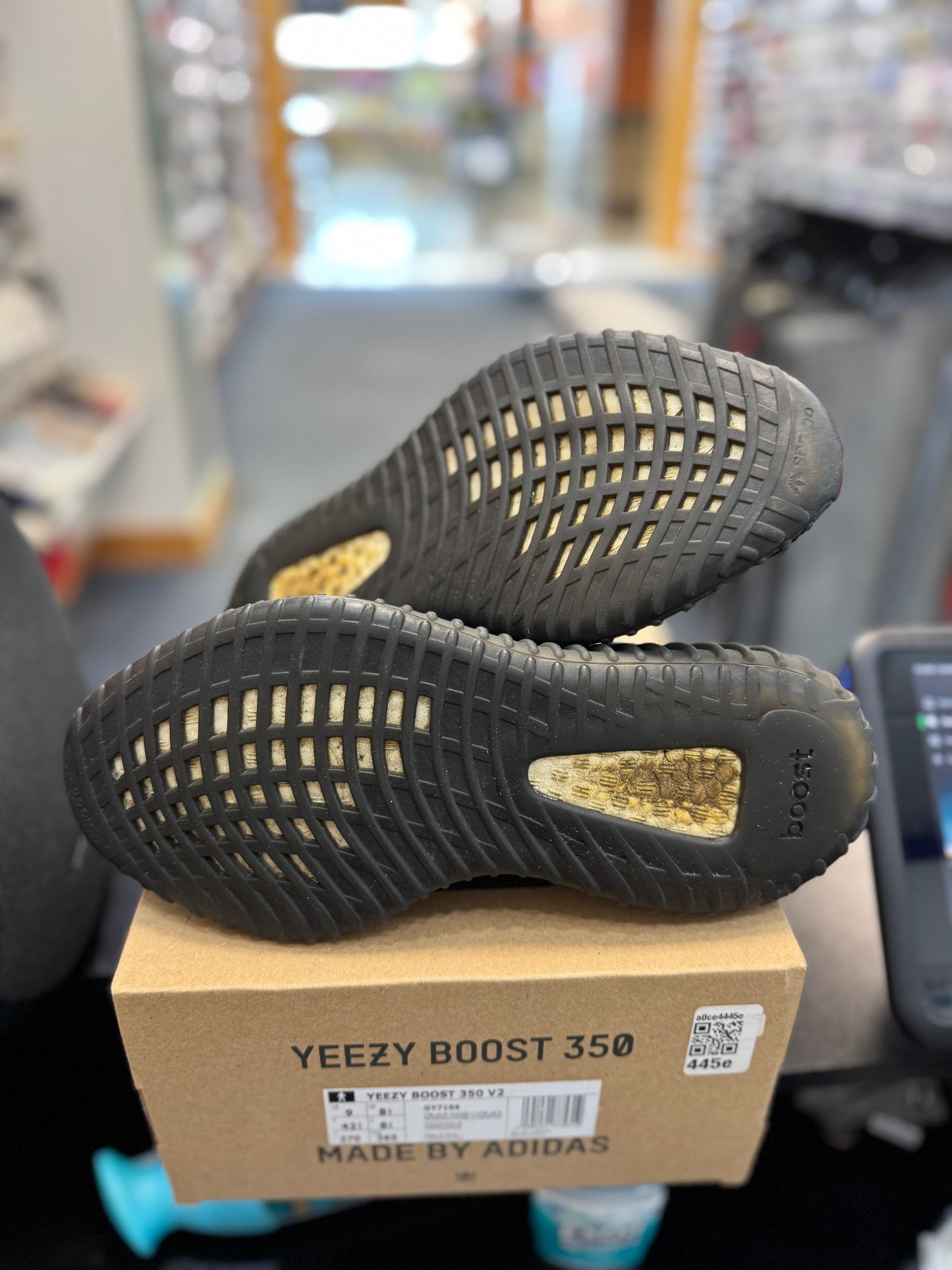 *USED* adidas Yeezy Boost 350 V2 Dazzling Blue