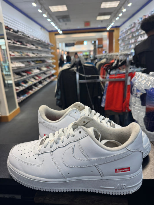 *USED* Air Force Supreme White