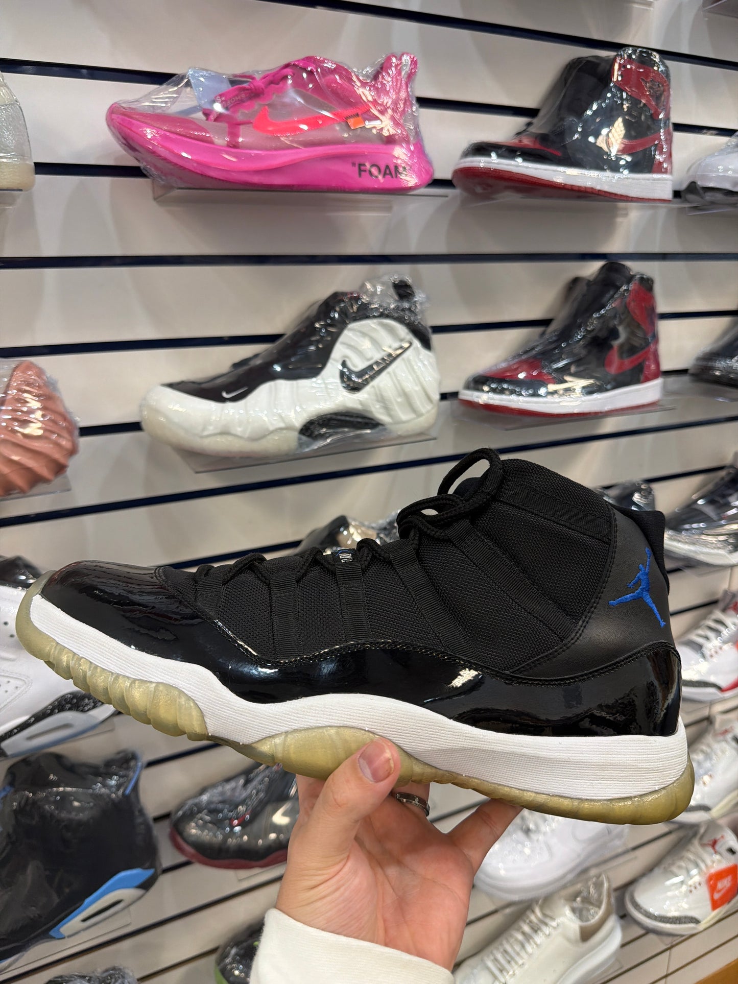 *USED* Jordan 11 Retro Space Jam 2009