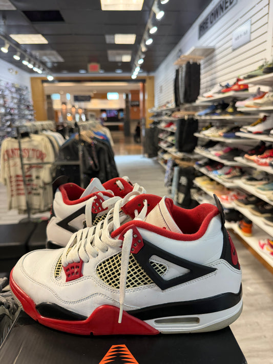 *USED* Jordan 4 Retro Fire Red (2020)