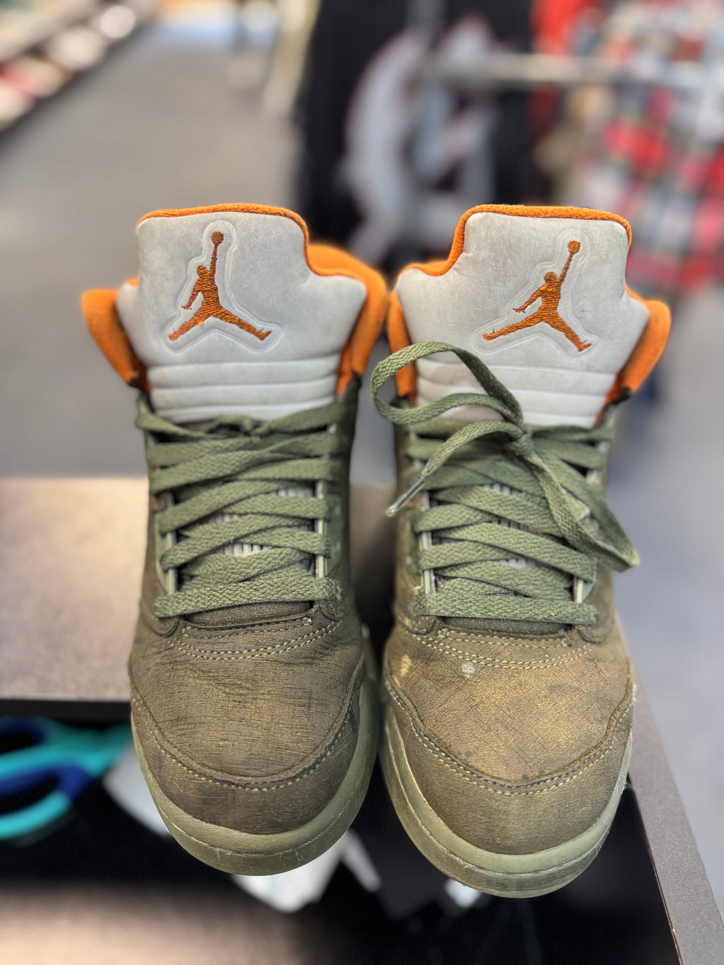 *USED* Jordan 5 Retro Olive (2024) (GS) (DEAL)