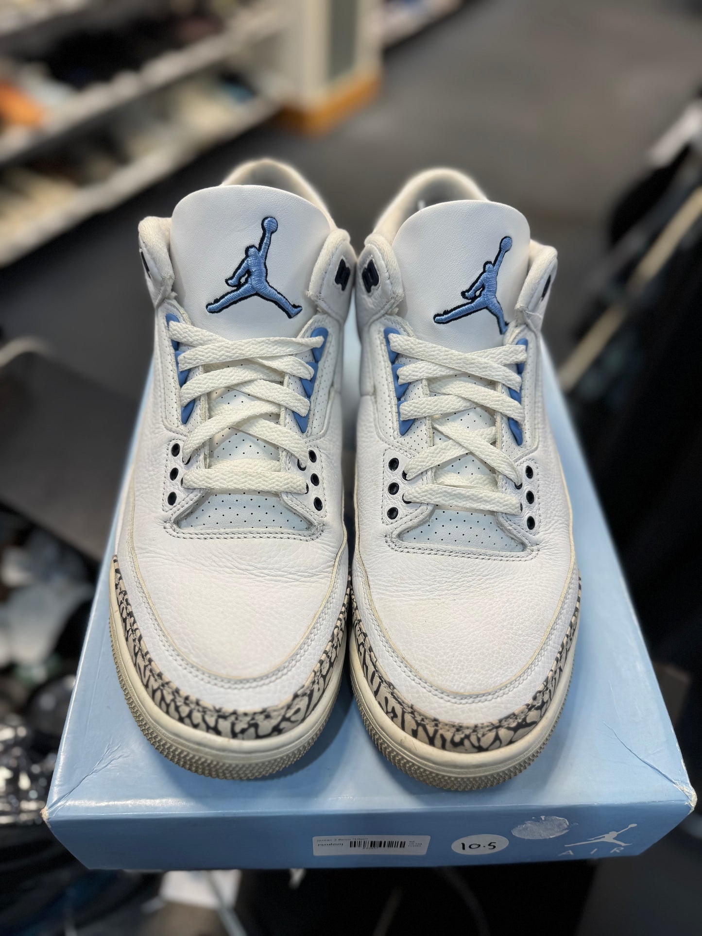 *USED* Jordan 3 Retro UNC (2020)