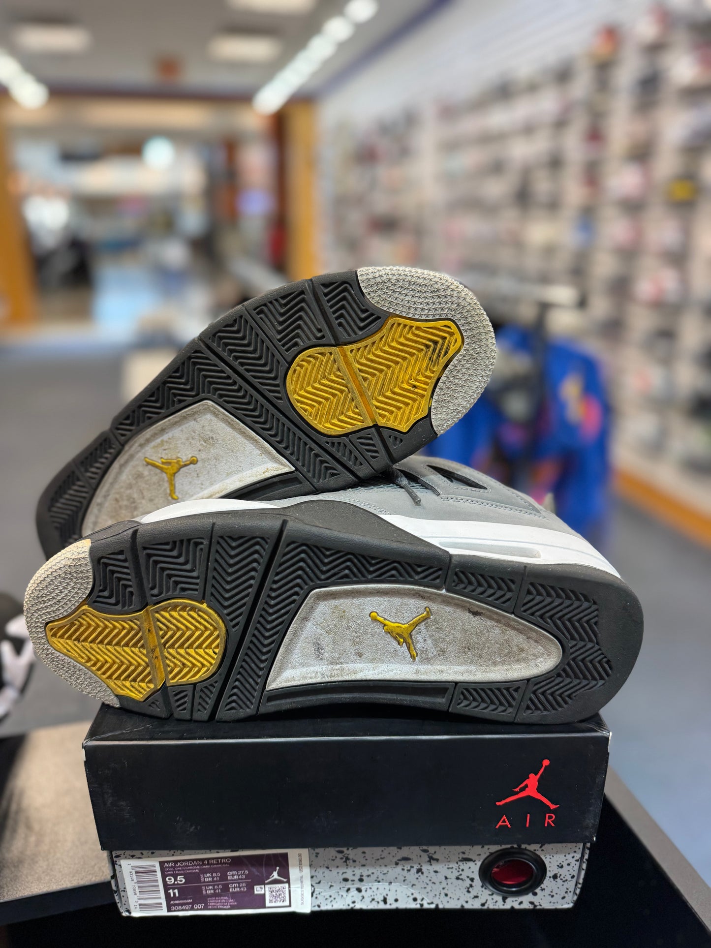 *USED* Jordan 4 Retro Cool Grey (2019)