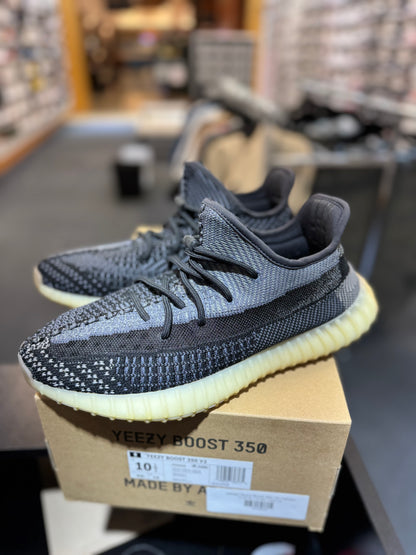 adidas Yeezy Boost 350 V2 Carbon