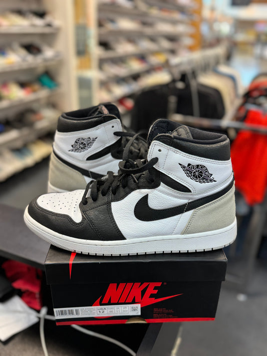 *USED* Jordan 1 Retro High OG Bleached Coral
