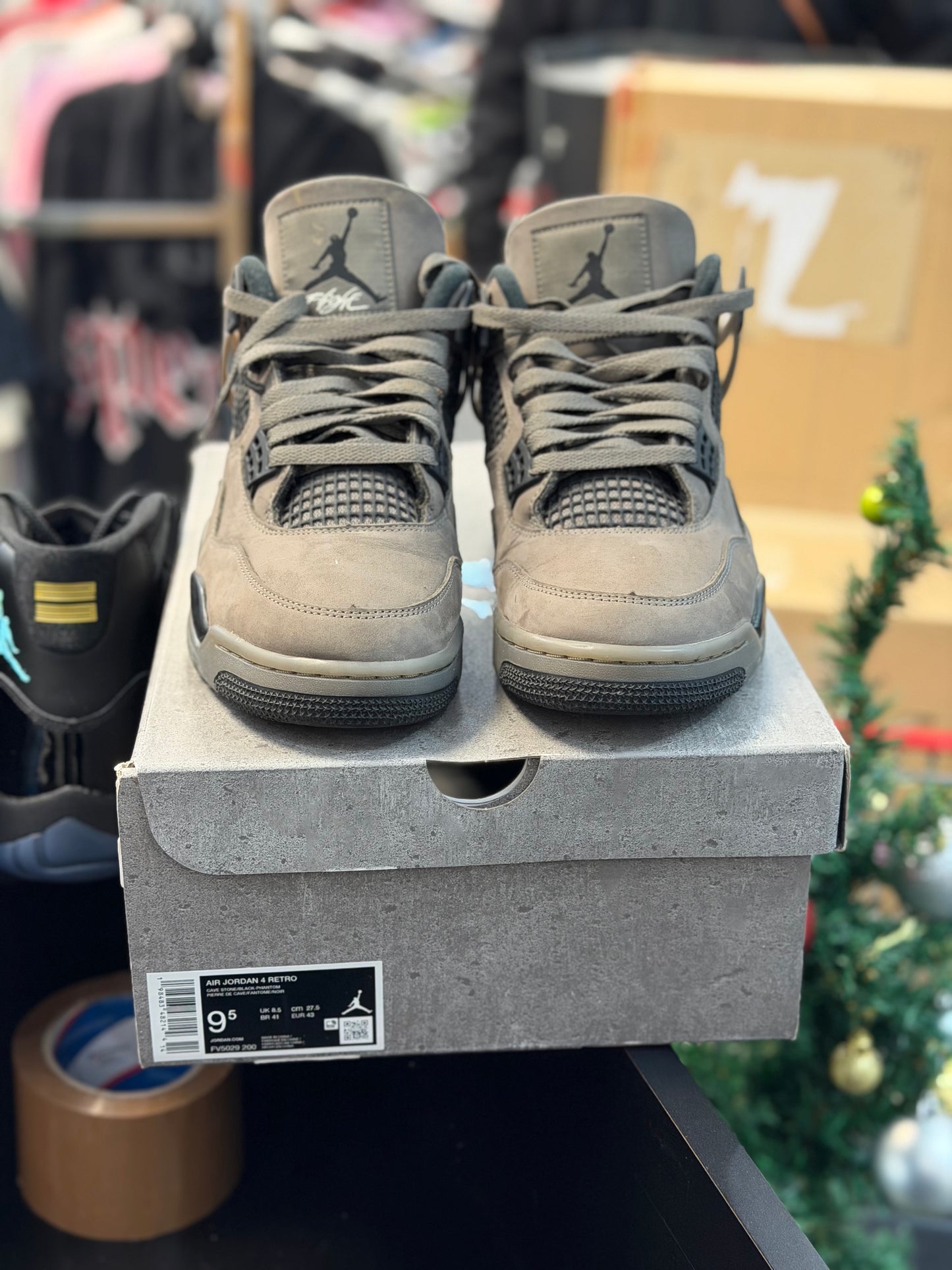 *USED* Jordan 4 Retro Cave Stone