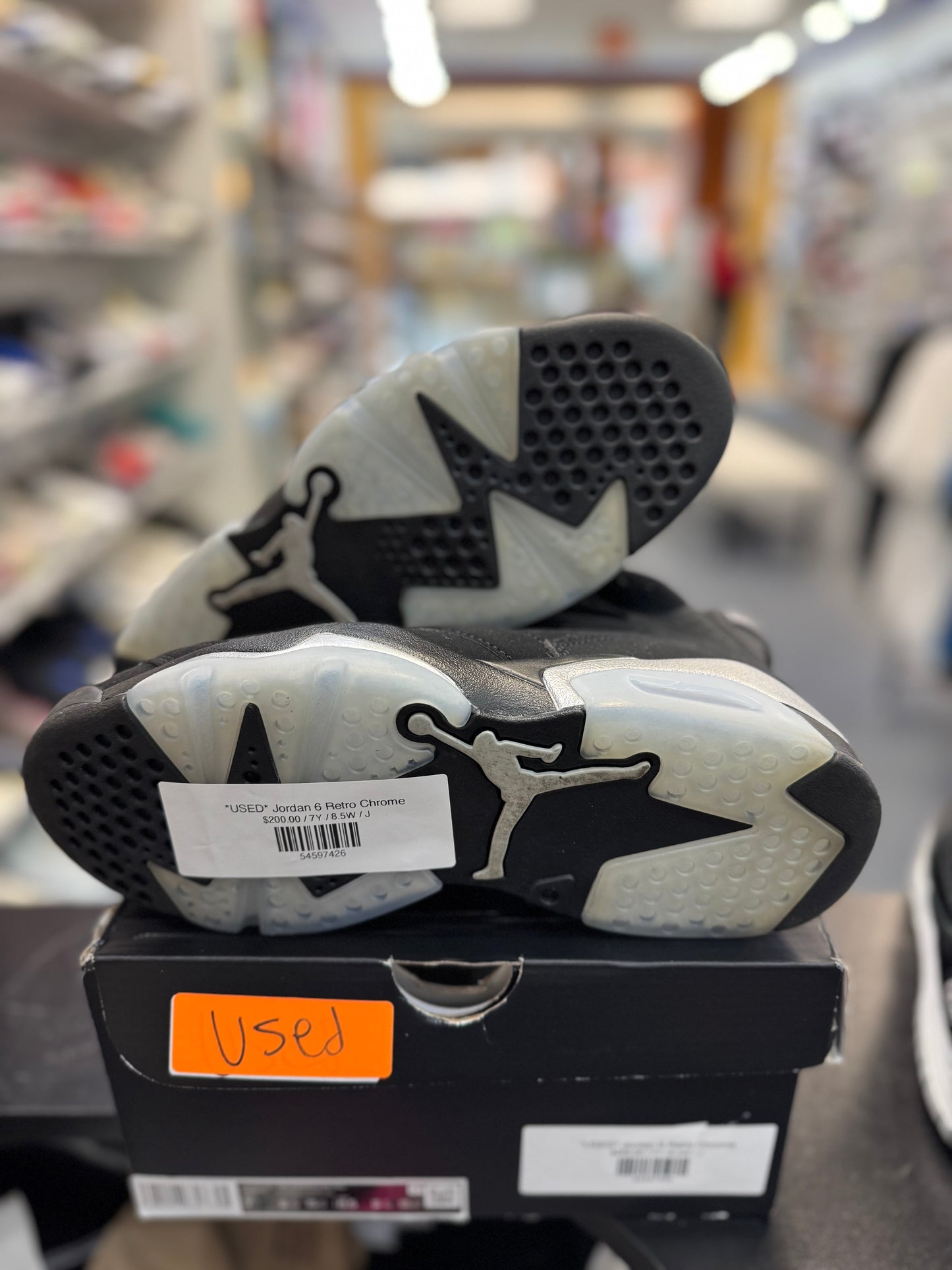 *USED* Jordan 6 Retro Chrome