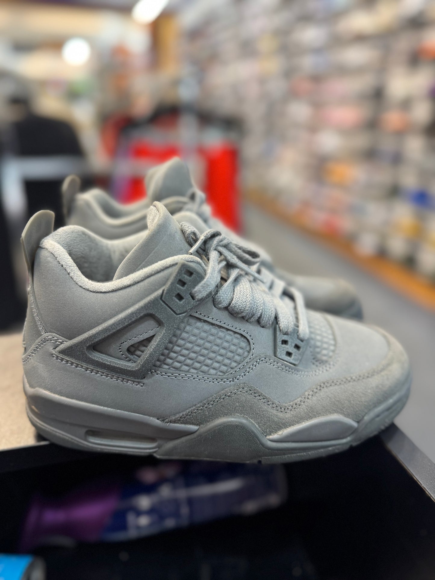 *USED* Jordan 4 Retro SE Paris Olympics Wet Cement