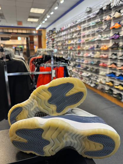 *USED*  Jordan 11 Retro Low Diffused Blue (GS)