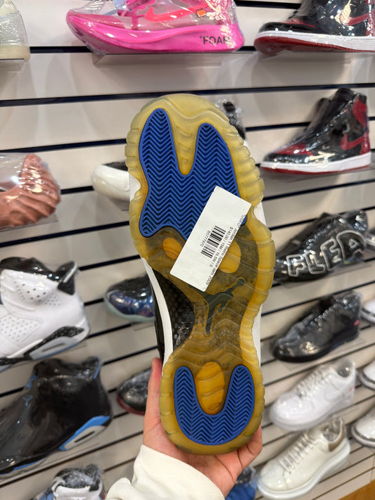 *USED* Jordan 11 Retro Space Jam 2009