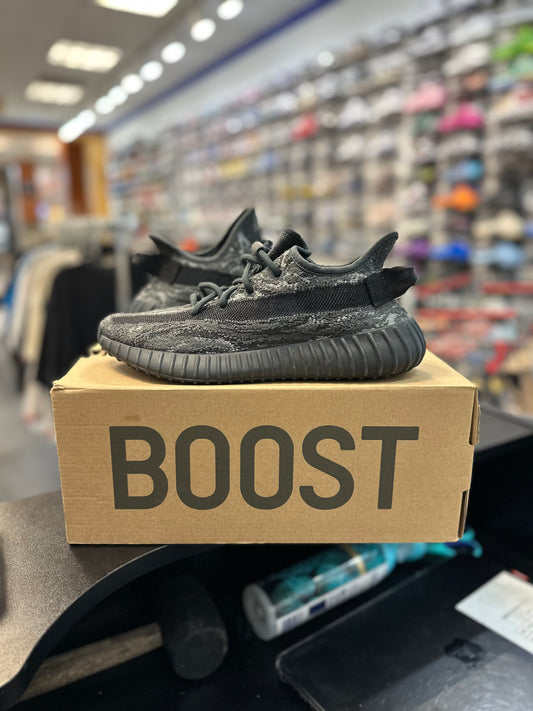 *USED* adidas Yeezy Boost 350 v2 Mx Dark Salt