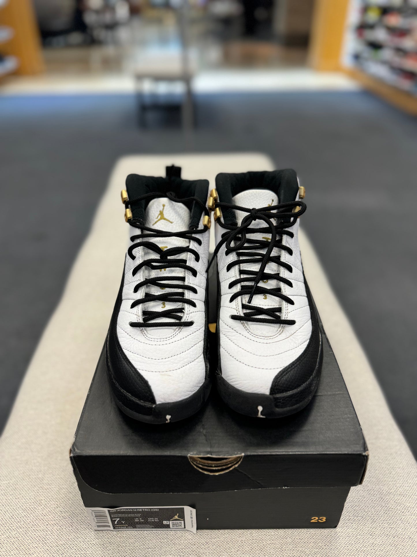 *USED* Jordan 12 Retro Royalty Taxi (GS)