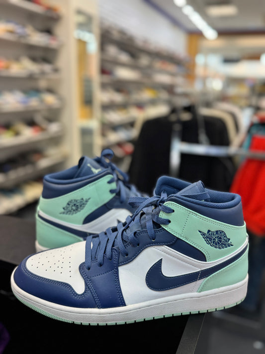 *USED* Jordan 1 Mid Mystic Navy Mint Foam