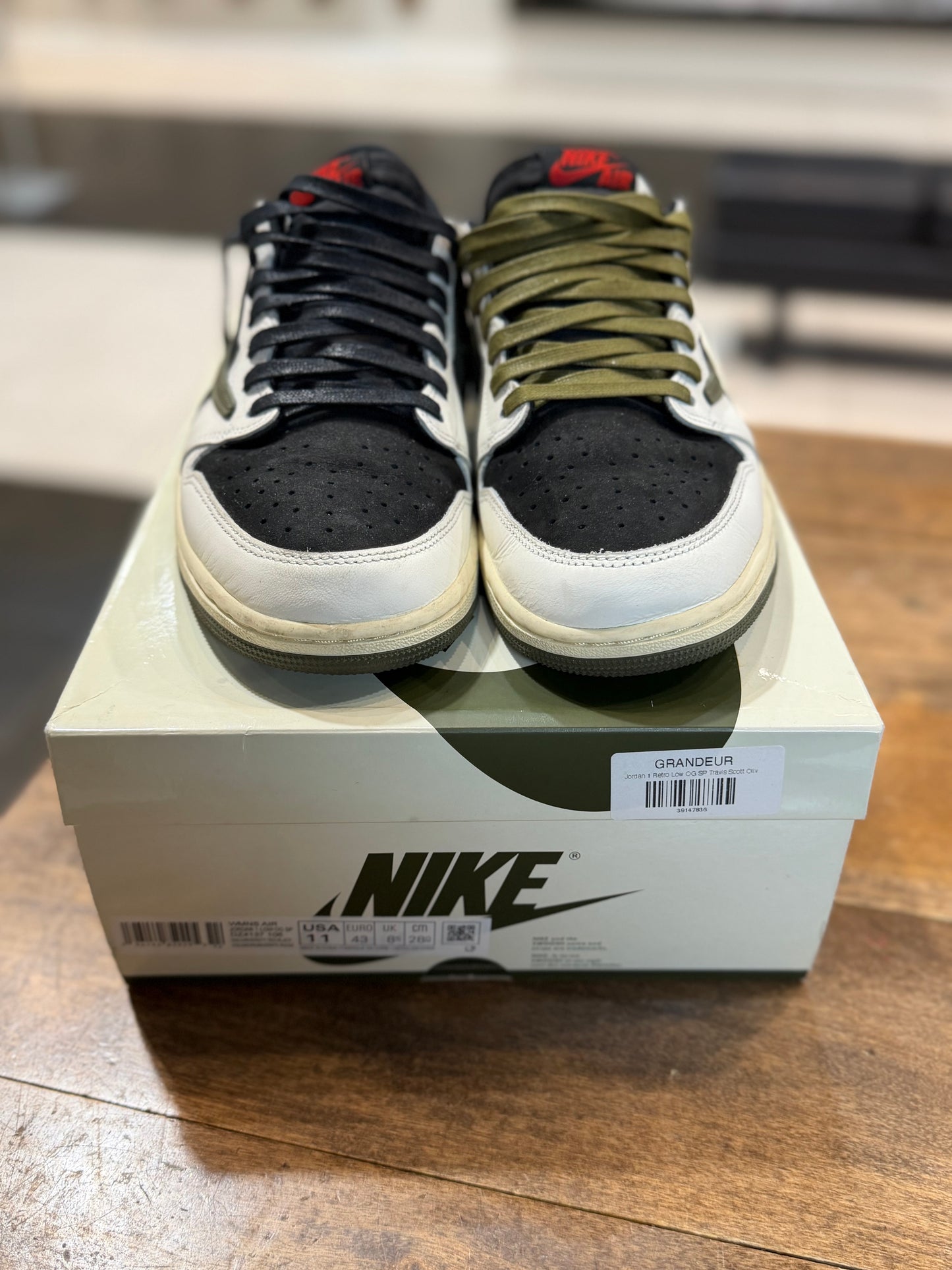 *USED* Jordan 1 Retro Low OG SP TS Olive (W)