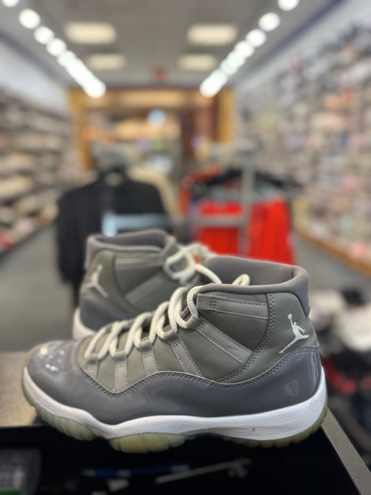 *USED* Air Jordan 11 Cool Grey