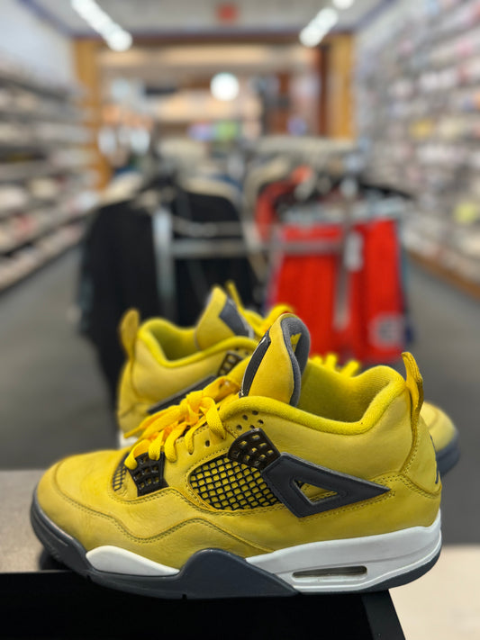 *USED* Jordan 4 Retro Lightning (2021)