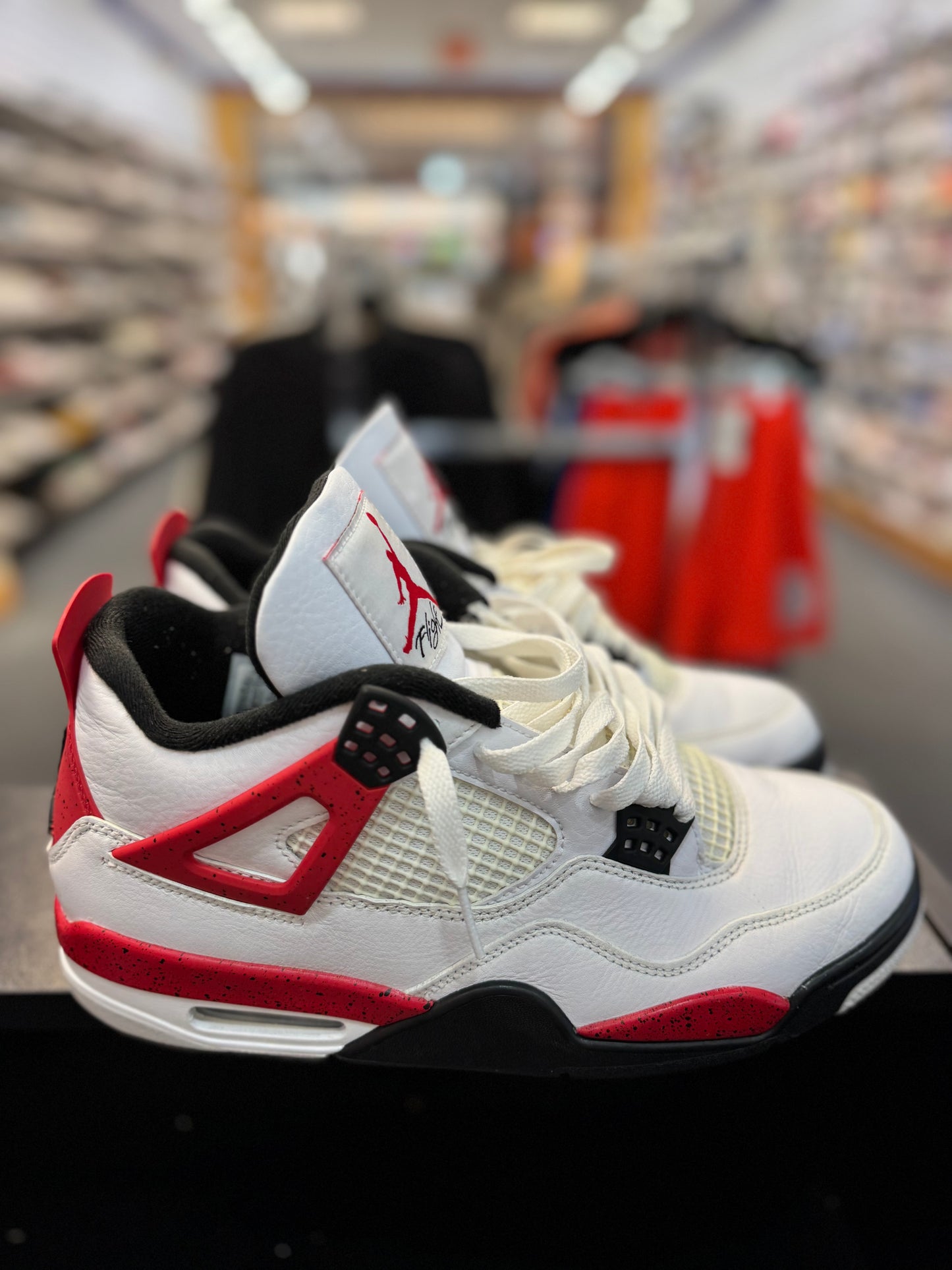 *USED* Jordan 4 Retro Red Cement