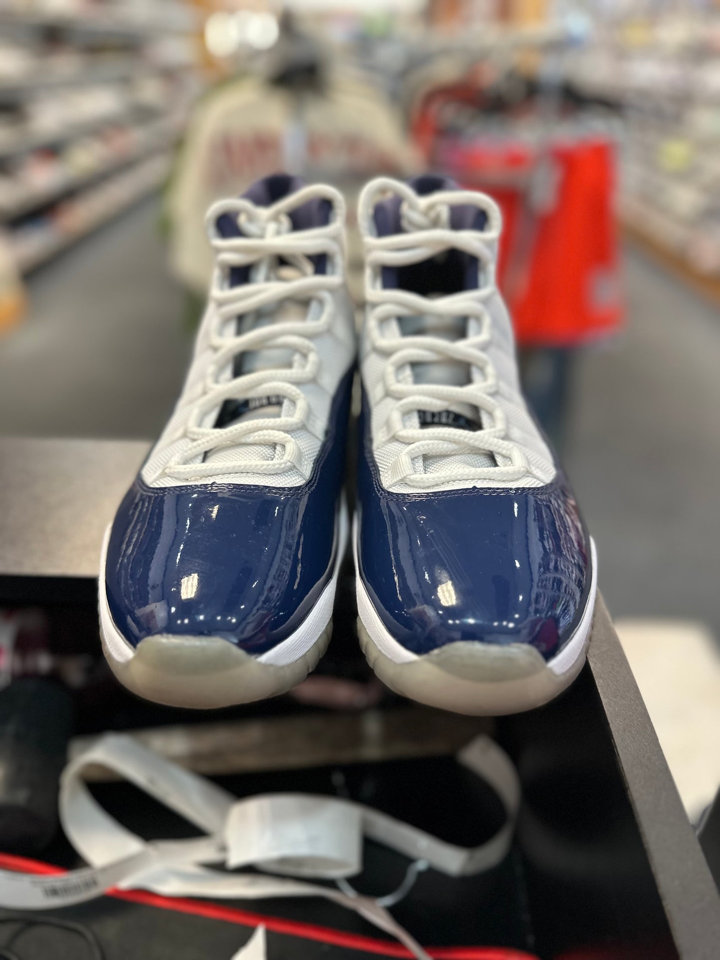 *USED* Jordan 11 Retro UNC Win Like 82